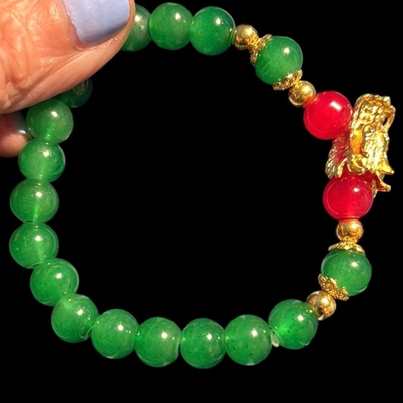GREEN AVENTURINE BEAD DRAGON HEAD BRACELET.  ONLY DARK GREEN AVAILABLE - Picture 2 of 8